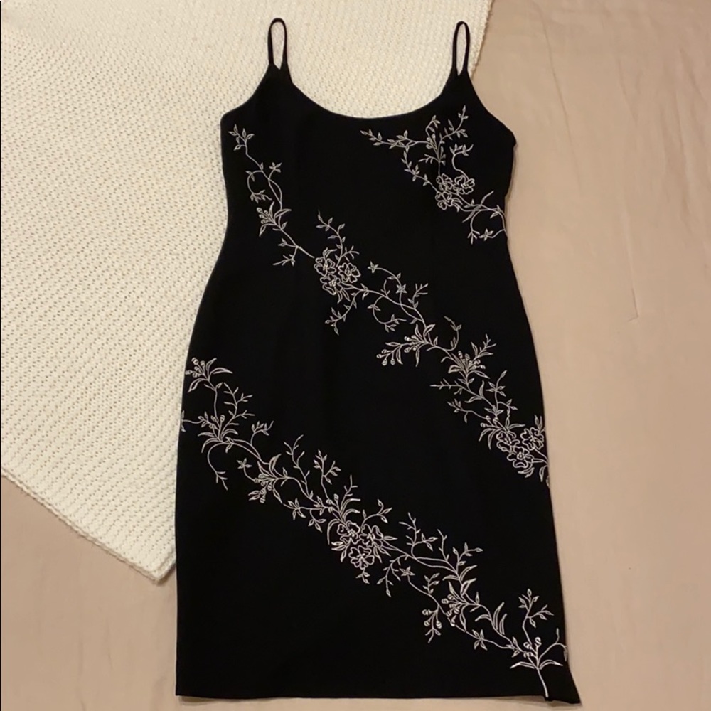 Laggy London Dress